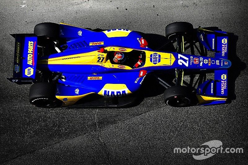 Gateway IndyCar: Rossi leads rain-interrupted first practice