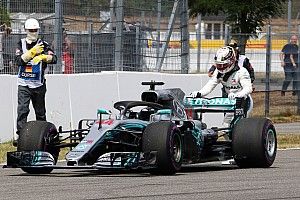 VIDEO: así fue el momento del abandono de Lewis Hamilton