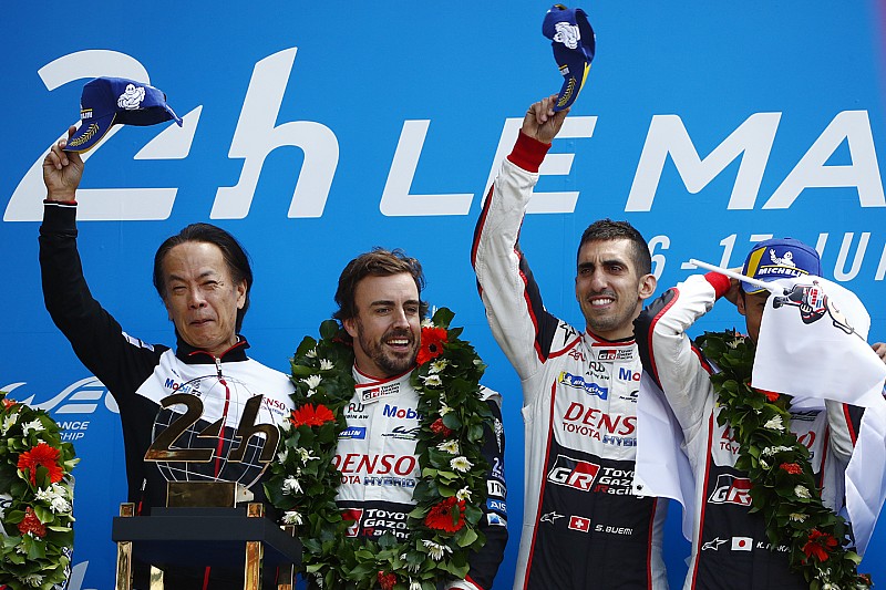 2018 Le Mans 24 saat: Alonso'nun ekibi #8 Toyota kazandı!