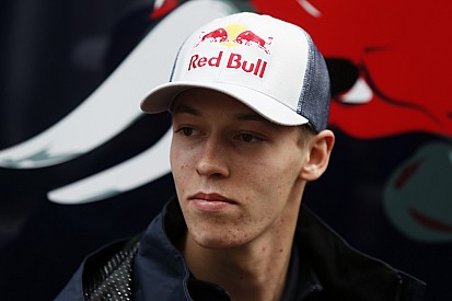 Toro Rosso та Квят втратили довіру один до одного
