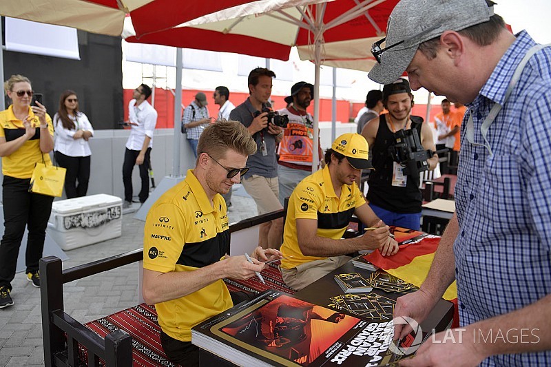 Sainz: "Hulkenberg tiene un año de experiencia con el coche"