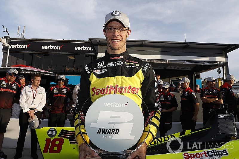 Bourdais frustra Penske e larga na pole; Kanaan é 9º