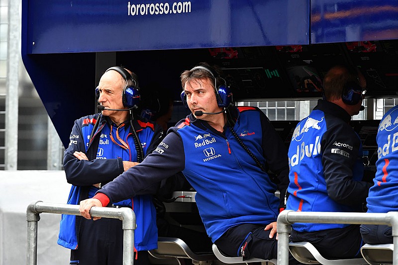 Переход Ки в McLaren: кажется, Toro Rosso не отдаст его просто так