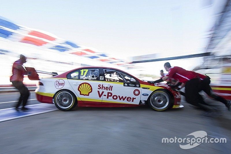Adelaide 500: McLaughlin takes provisional Sunday pole