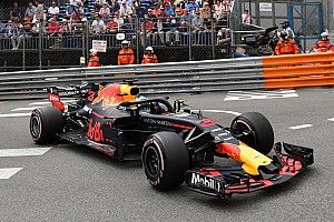 Ricciardo lidera un 1-2 de Red Bull en la primera práctica de Mónaco