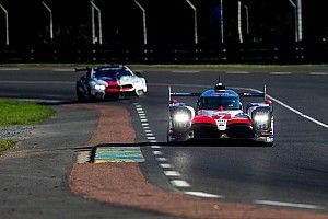 Conway lidera en las primeras dos horas en Le Mans
