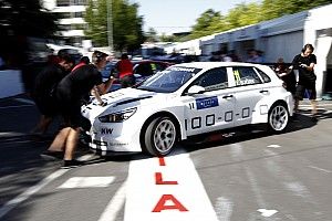 Pepe Oriola saldrá 3º tras ser excluidos tres Hyundai de la parrilla