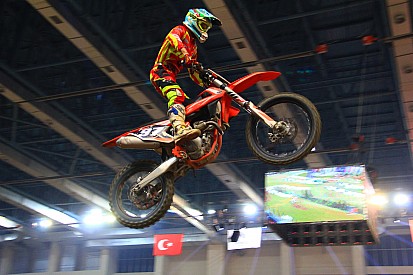 Ivanov, İstanbul Supercross'ta yıldızlaştı