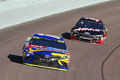 NASCAR plans no changes to breaks in stage racing in 2018