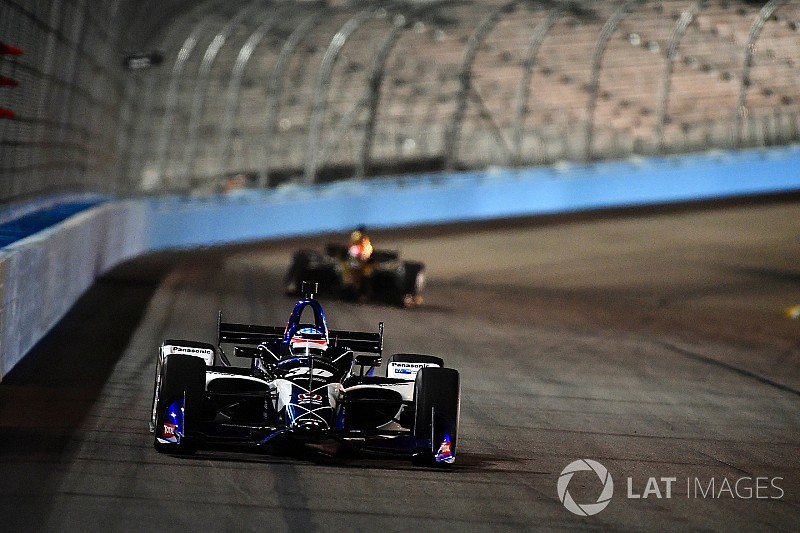 IndyCar-Test in Phoenix: Takuma Sato an der Spitze