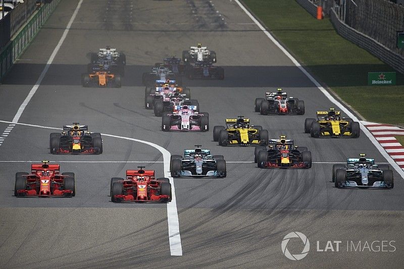 Beste van teamradio China: Verstappen veelbesproken