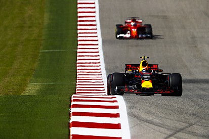 Verstappen noemt stewardssysteem in Formule 1 ‘totaal waardeloos’