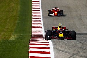 Verstappen noemt stewardssysteem in Formule 1 ‘totaal waardeloos’