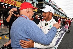 Throwback to 2009: Lauda interviews Hamilton