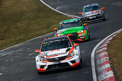 Dieci vetture alla caccia della vittoria in Classe TCR nel secondo round