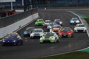 TCR Europe, quanti giovani affamati di vittoria a Le Castellet