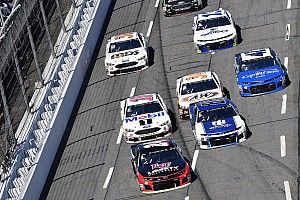 NASCAR Mailbag: Field inverts, lapped traffic and Ford's advantage