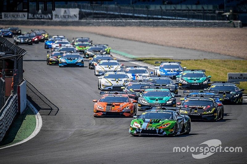Il Lamborghini Super Trofeo Europa debutta a Zandvoort