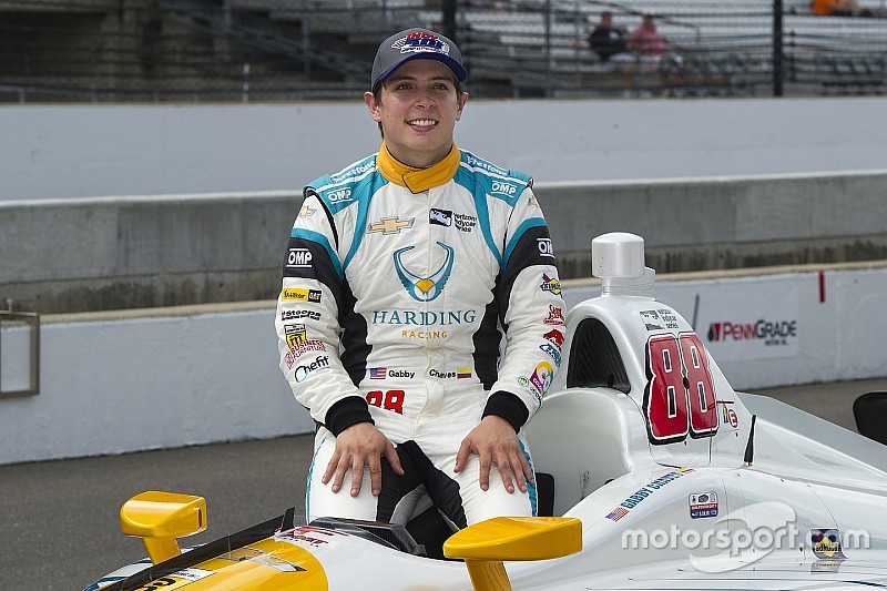Gabby Chaves no ve posibilidades de seguir con Harding en IndyCar