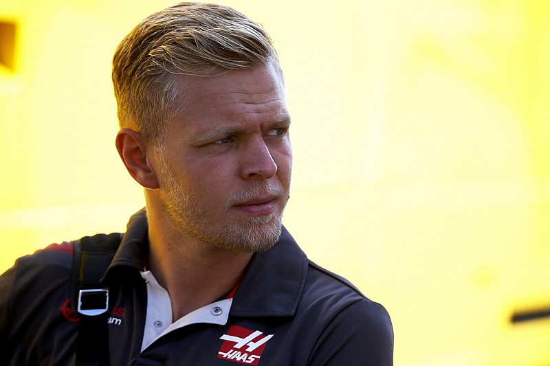 Magnussen, Alonso'nun şikayetlerini "ağlayan" Neymar'a benzetti
