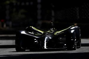 Temporada inaugural da Roborace terá pilotos humanos