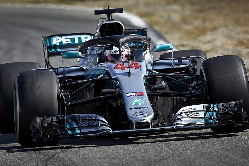 Mogok di Q1, Hamilton: "Gigi tak mau berganti!"