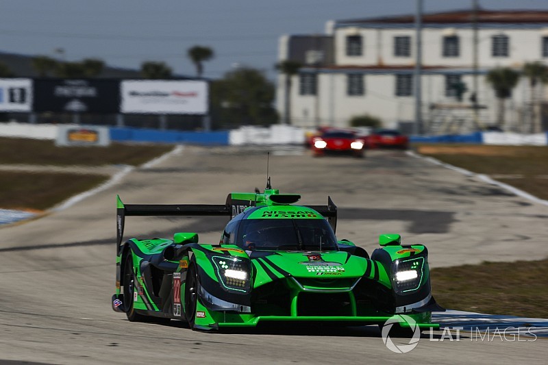 Derani manda a la mitad de las 12 Horas de Sebring