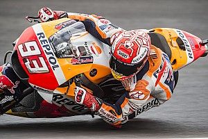 Márquez lideró con pista mojada en Termas y las Ducati deberán pasar por la Q1