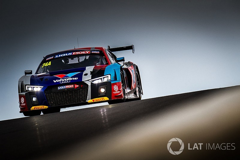 Bathurst 12 Hour: Audis lead at halfway point