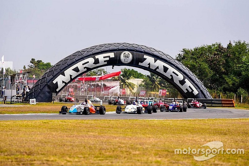 MRF Chennai: Presley bendung serangan van Kalmthout di Race 3