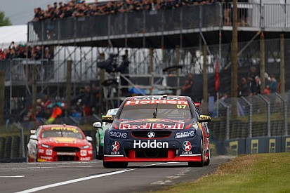 Van Gisbergen 'gutted' after bizarre pitlane crash