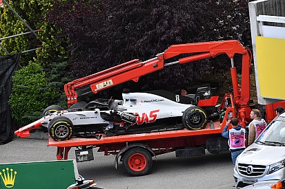 Videón Grosjean hibája és a becsapódás