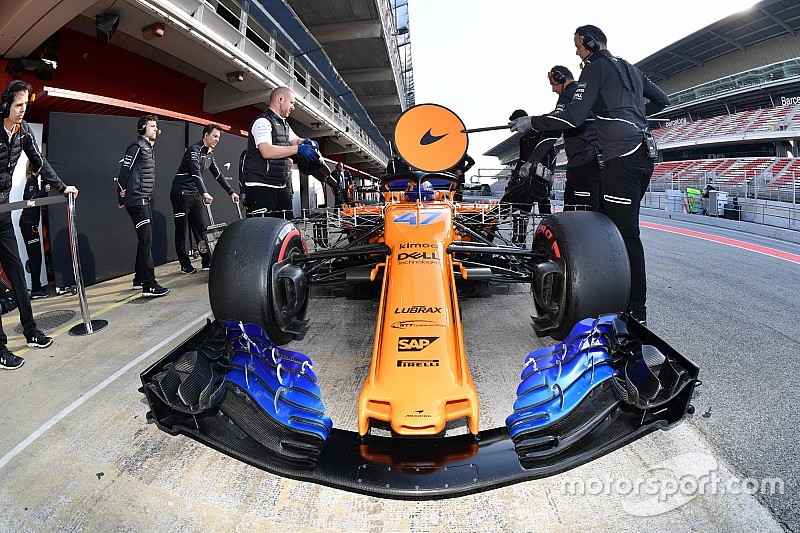 Технический анализ: что скрывает «дырявый нос» McLaren