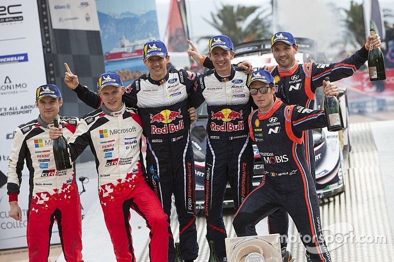 Podium: Winners Sébastien Ogier, Julien Ingrassia, M-Sport Ford WRT Ford Fiesta WRC, second place Ot