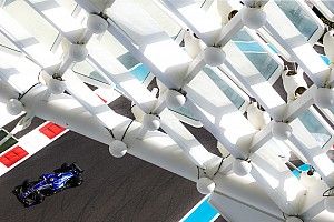 Sauber отложила решение по составу пилотов