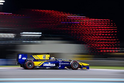 Diskwalificaties in F2-race, De Vries schuift op naar P4