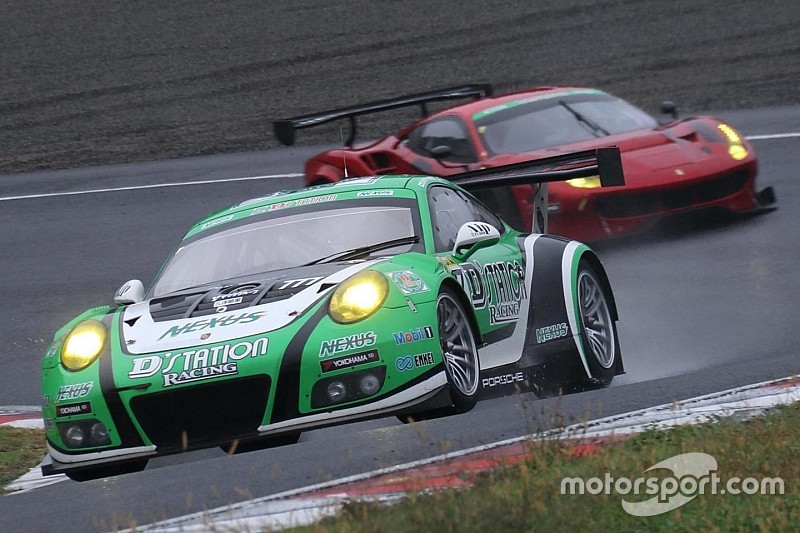 D’station PorscheがPPから完勝。ARN Ferrariがタイトル獲得