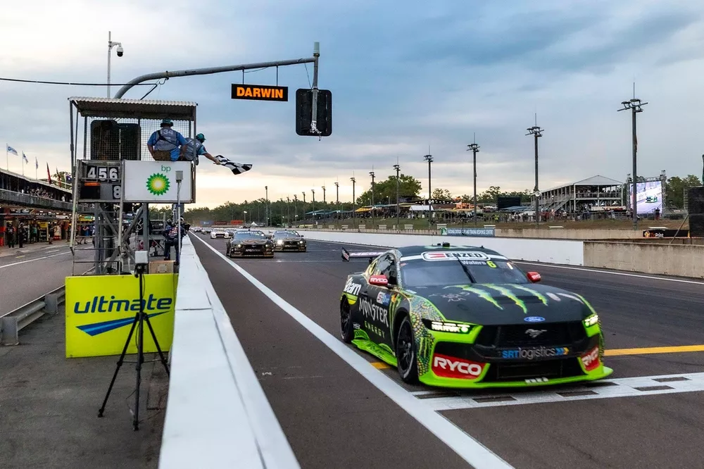 Cameron Waters, Tickford Racing
