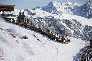 VIDEO: Verstappen se divierte con el Red Bull en la nieve