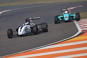 Buddh MRF Challenge: Newey wins finale, Schumacher crashes out