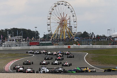 La Formule Renault Eurocup bascule dans la seconde moitié de saison au Nürburgring