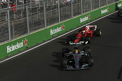 Hamilton a Vettel: "Si quiere demostrar que es un hombre que lo haga fuera del coche"