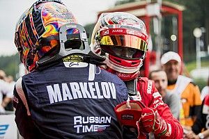 Leclerc e Rowland squalificati, Markelov eredita la vittoria in Gara 1