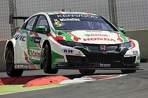 EL1 - Michelisz leader d'une séance peu banale