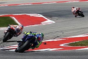 Rossi és Vinales eltérő véleményen a Yamaha új vázát illetően