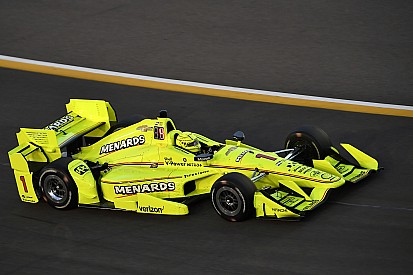 Pagenaud es el mejor en la práctica vespertina en Iowa