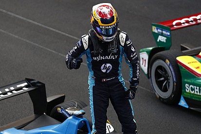 Paris ePrix: Yakın geçen sıralamalarda pole pozisyonu Buemi'nin!