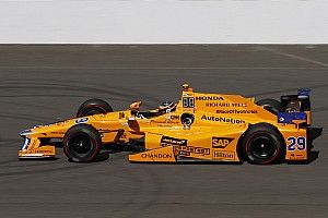 McLaren vai a Detroit de olho em potenciais parceiros