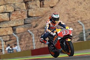 MotoGP: Kettős Repsol-győzelem Aragóniában, Rossi törött lábbal ötödik