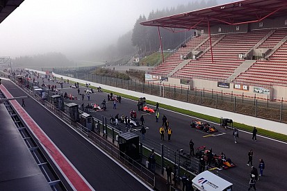 Eurocup Spa: Kabut tebal, Race 1 berjalan prematur